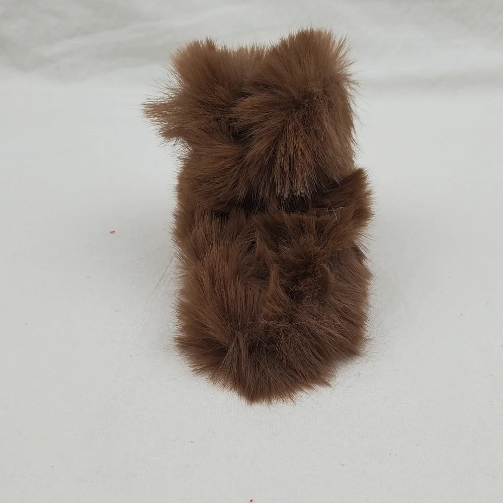 Plush hair claw clip hair accessories